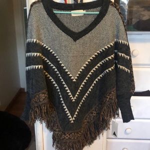 Comfy Knit Poncho M/L